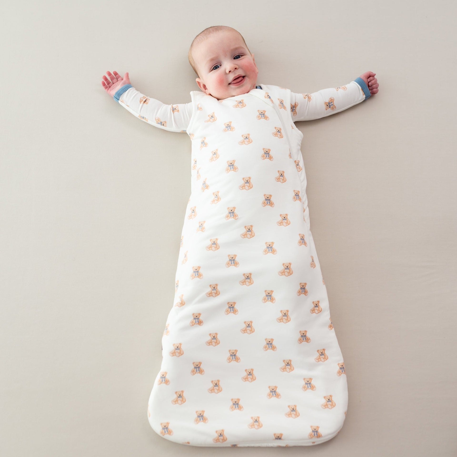 China Manufacturer Wholesale Custom Sleeping Bag Winter Wholesale
